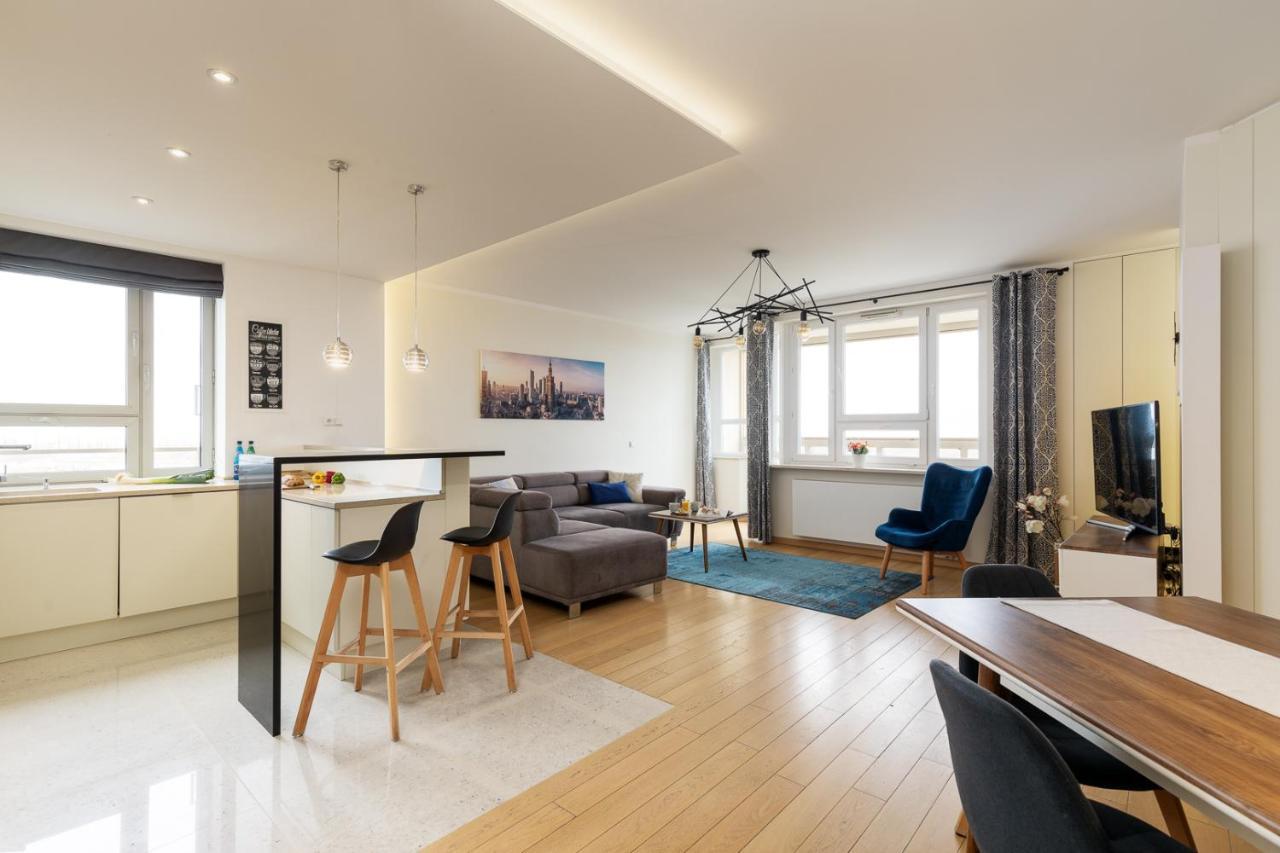 Apartment Slominskiego 5 II With Balcony By Noclegi Renters 바르샤바 외부 사진